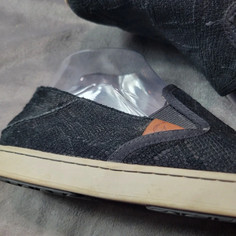 Olukai Pehuea Black Textured‎ Suede Slip On Sneakers Drop In Heel Womens
